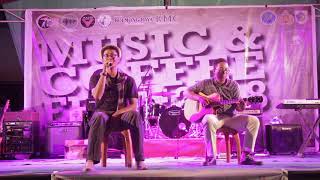 Download Lagu Zumi Paputungan (Air Mata) AKUSTIK PERFORM di Event Music \u0026 Coffee Fest 2018 Kotamobagu MP3