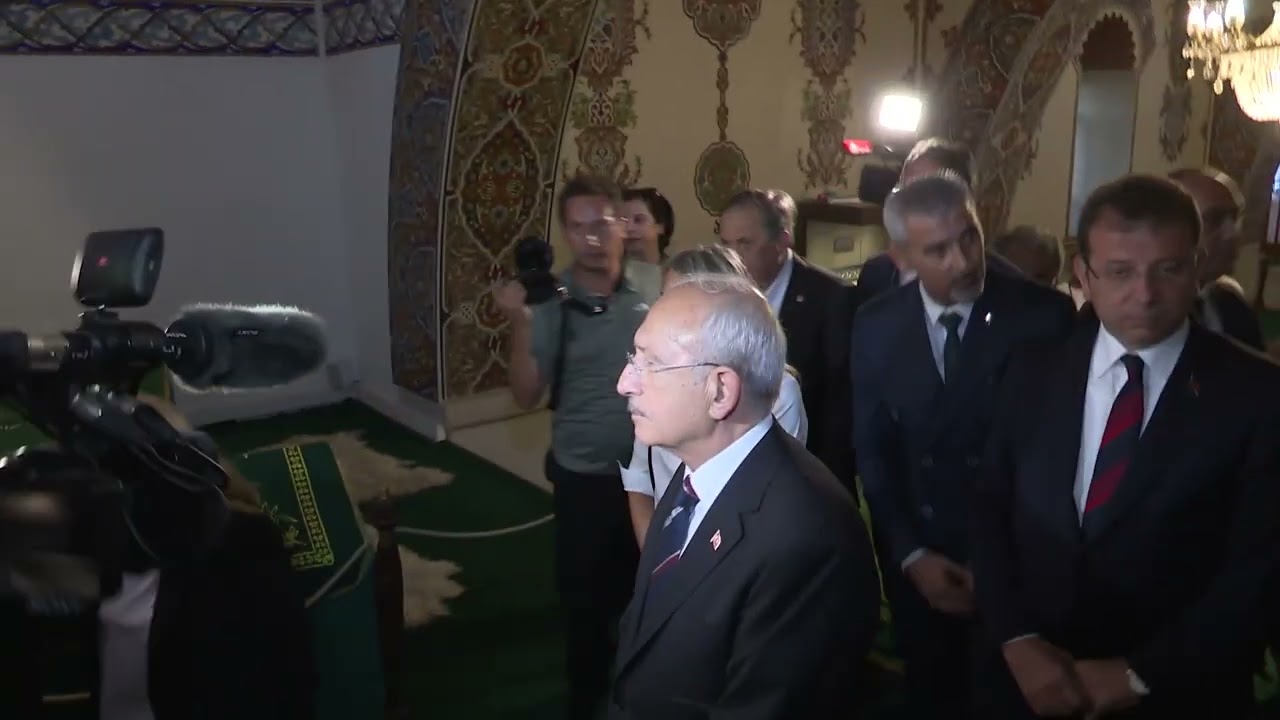 Kılıçdaroğlu ve İmamoğlu Hacı Bektaş-ı Veli'nin türbesini ziyaret etti
