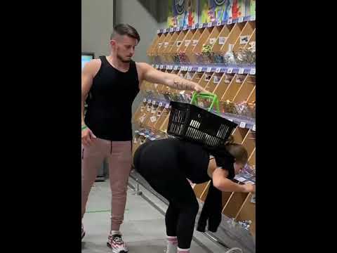 ولماذا هي راضية