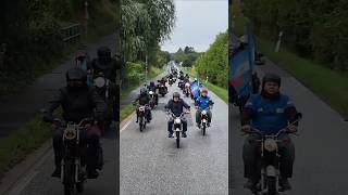 Endspurt! 💙 Große Moped-Ausfahrt in und um #Schwerin. Danke! 🫶🏼
