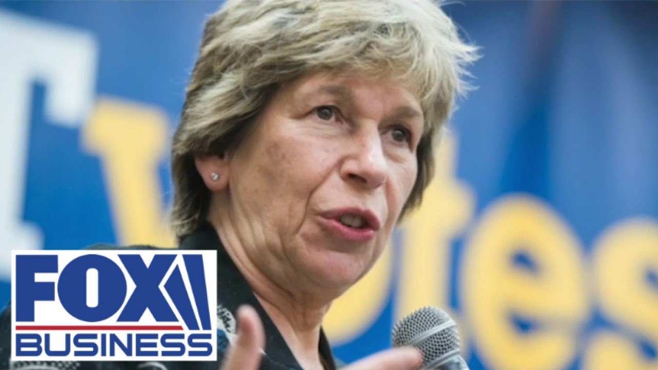 Top teachers' union president blasts conservatives