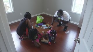 Family gets new habitat home