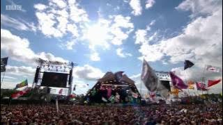 Madness: Kooks- Live At Glastonbury 2016
