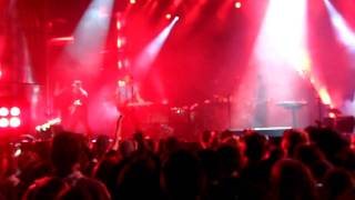 Video thumbnail of "Coldplay - God Put A Smile Upon Your Face Live @ Much Lot (Toronto, Sept 21, 2011)"