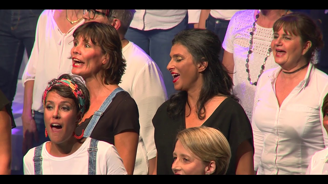 LE BLUES DU BUSINESSMAN PAR VIVA LA VIDA LA CHORALE LYON