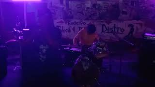 Nu Boxte En El Hell Awaits Toluca Mosh... No Te Detengas