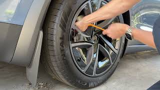 2026 Tesla Model X - 20" Perihelix Wheels Hubcap Removal Tutorial