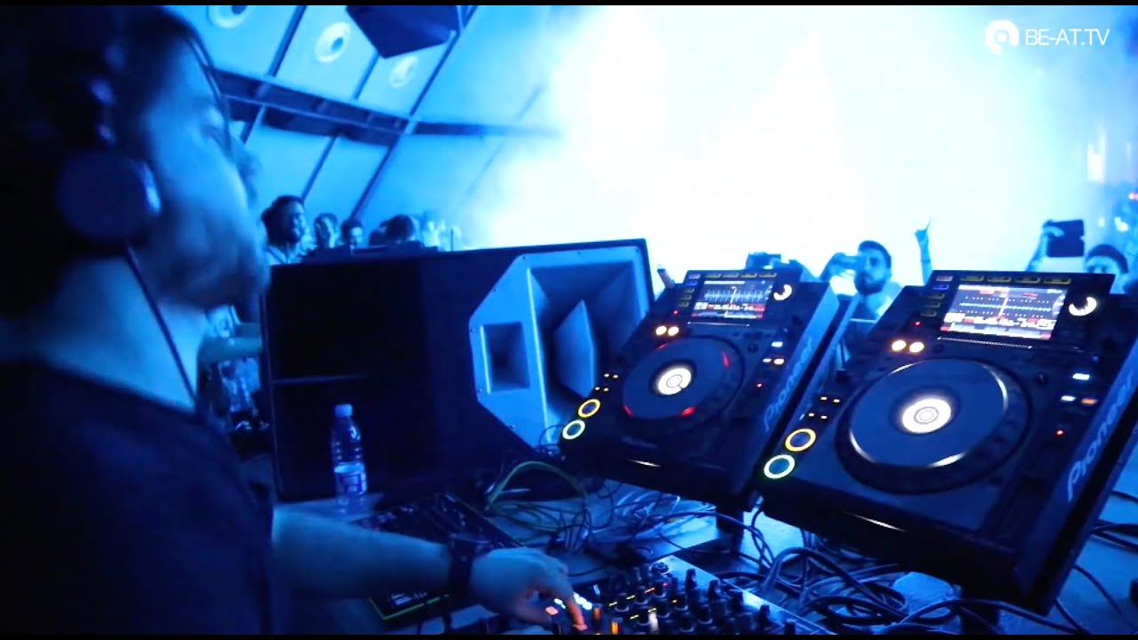 Collé Live at The Gärten, Beirut (Lebanon) by BE-AT.TV