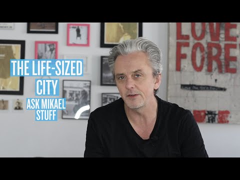 Video: Julgranar, Parker Och Stor Urbanism