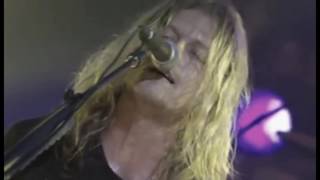 Puddle Of Mudd - Nobody Told Me (Live) - Striking That Familiar Chord 2005 DVD - HD