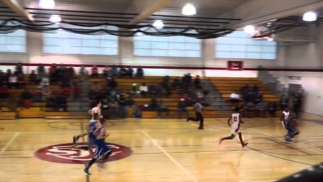 Ben Kling hustling up the court following the play