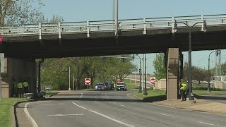 Man struck and killed by vehicle in Rock Island