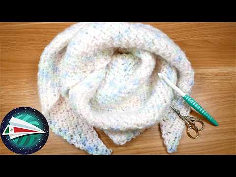 Crochet | Quick triangular shawl with single crochet stitches and chains | Crochet instructions