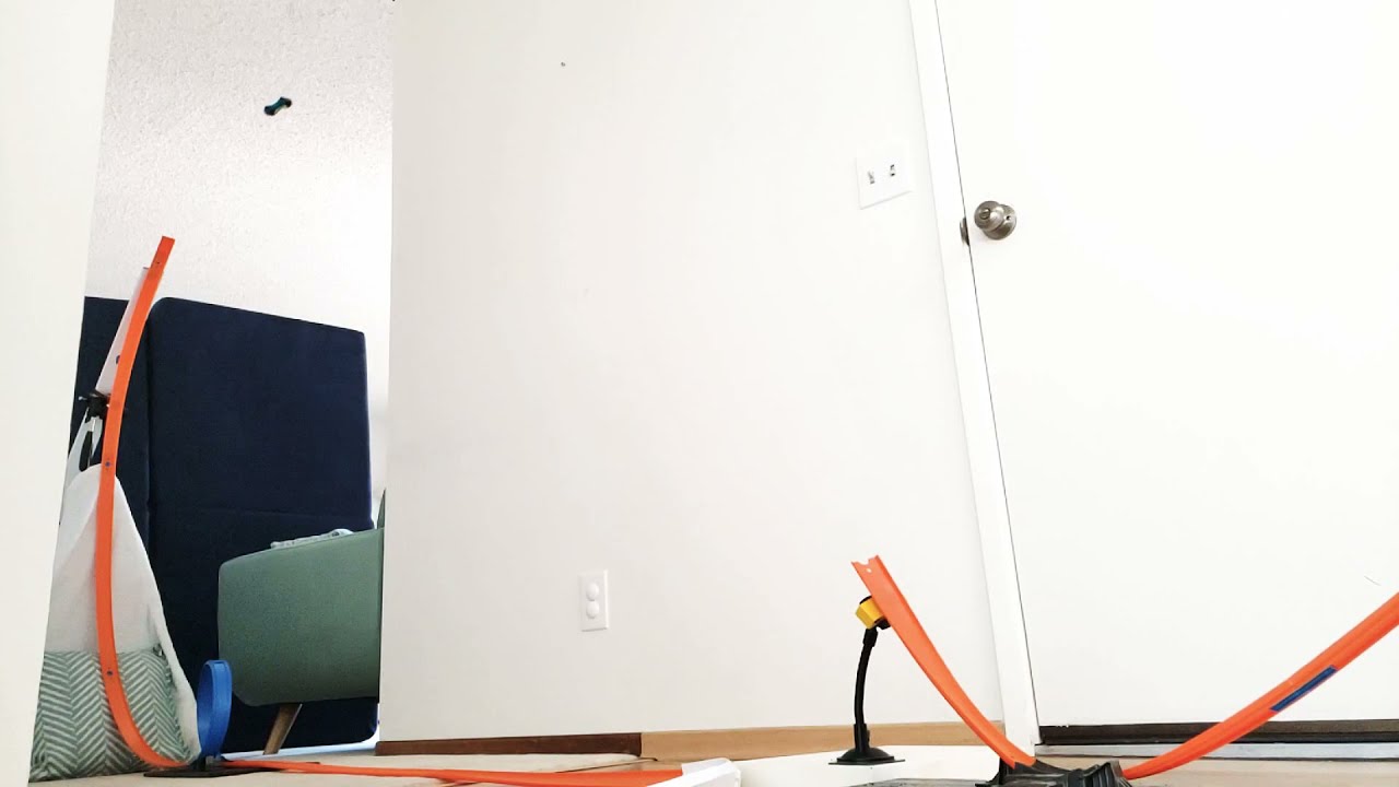 Hot Wheels Massive Barrel Roll Jump! A SUPERTRACKS  Stunt! 