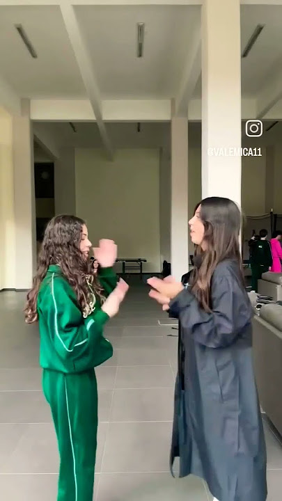 Bella!!! Mi (Pau)✨ y (Vale)💘 #edit #pau #musica💘👄😻✨😻 #greenscreen