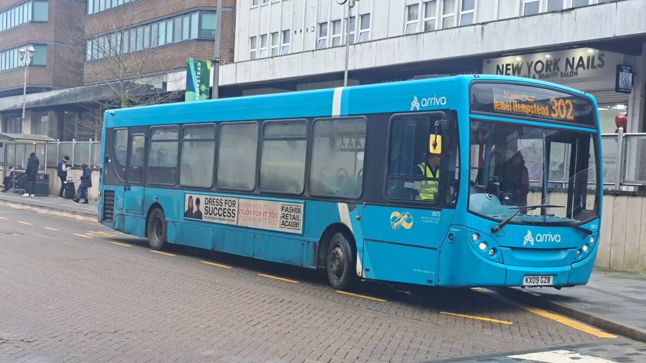 LEGENDARY!! | 3573 KX09 GZB Arriva Hemel Hempstead ADL Enviro 300 | Route 302: Hemel Hempstead