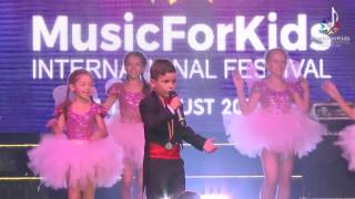 Razvan Decu - Mama son tanto felice - Awarding Gala - MusicForKids International Festival 2016