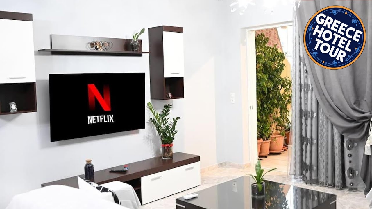 Lili's Apartment | Elefsina, Greece | Hotel Review 🛏️