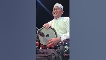 Thumbnail of Skill nya bikin geleng geleng || darbuka azzahir "nasabe kanjeng nabi" #shortvideo #darbukaazzahir