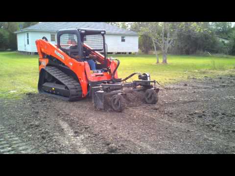 Kubota SVL90 & Harley Rake