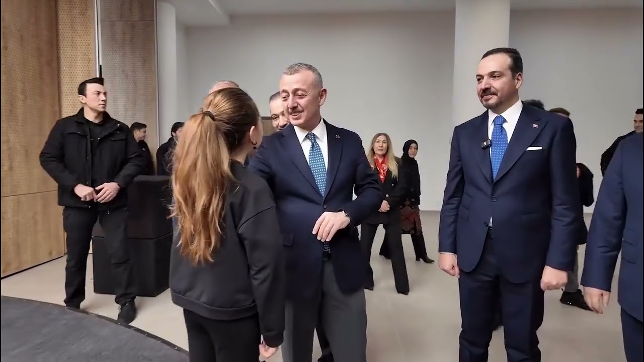 Genel Başkan Yardımcımız Sn. Kürşad Zorlu ile yoğun geçen günün kısa bir özeti.