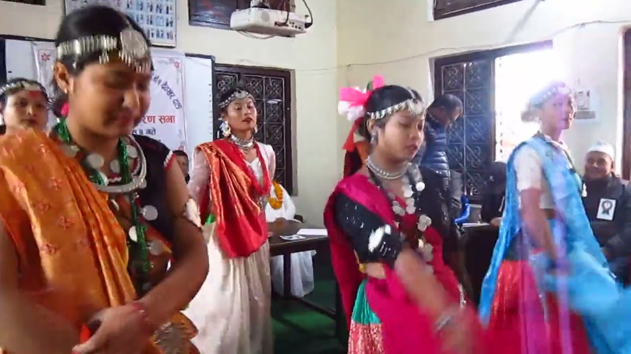 Tharu Video in Lamahi Dang 