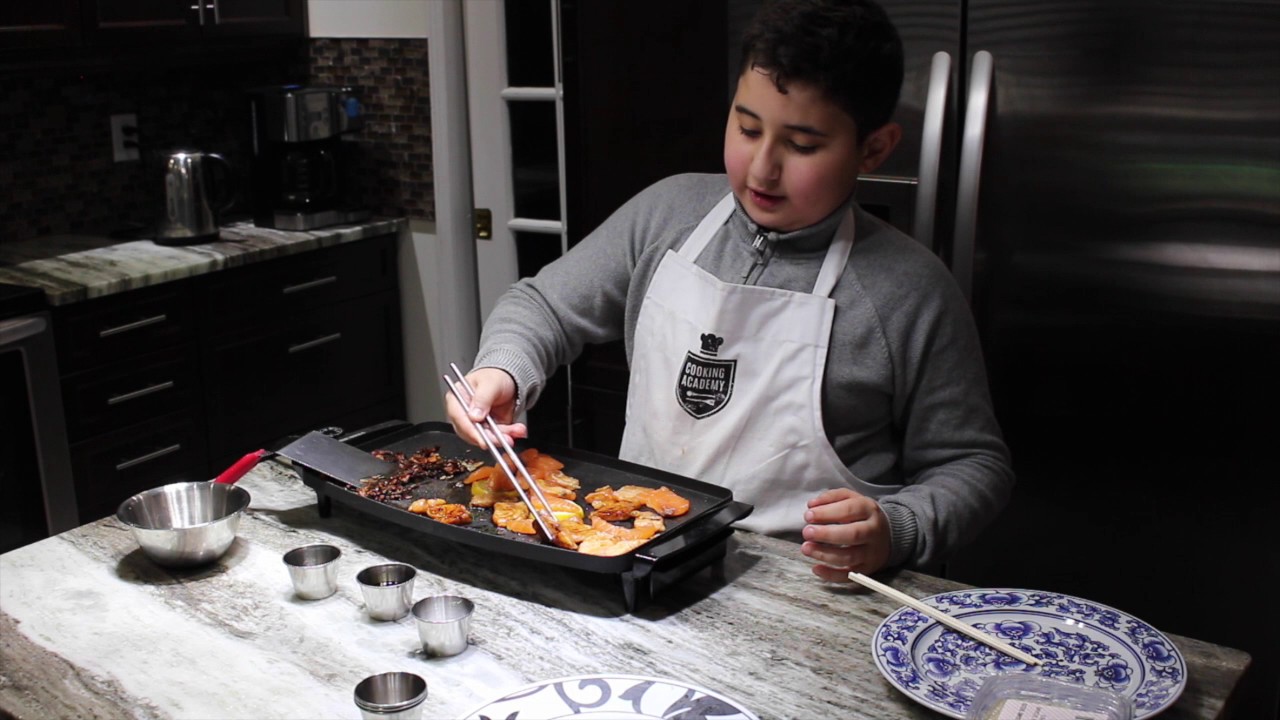 Cooking with Rashid | Grilled Teppanyaki Salmon - YouTube