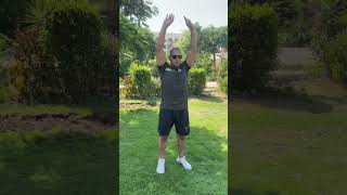 Standing shoulder taps exercise. #fitness #cardio #sports #shorts