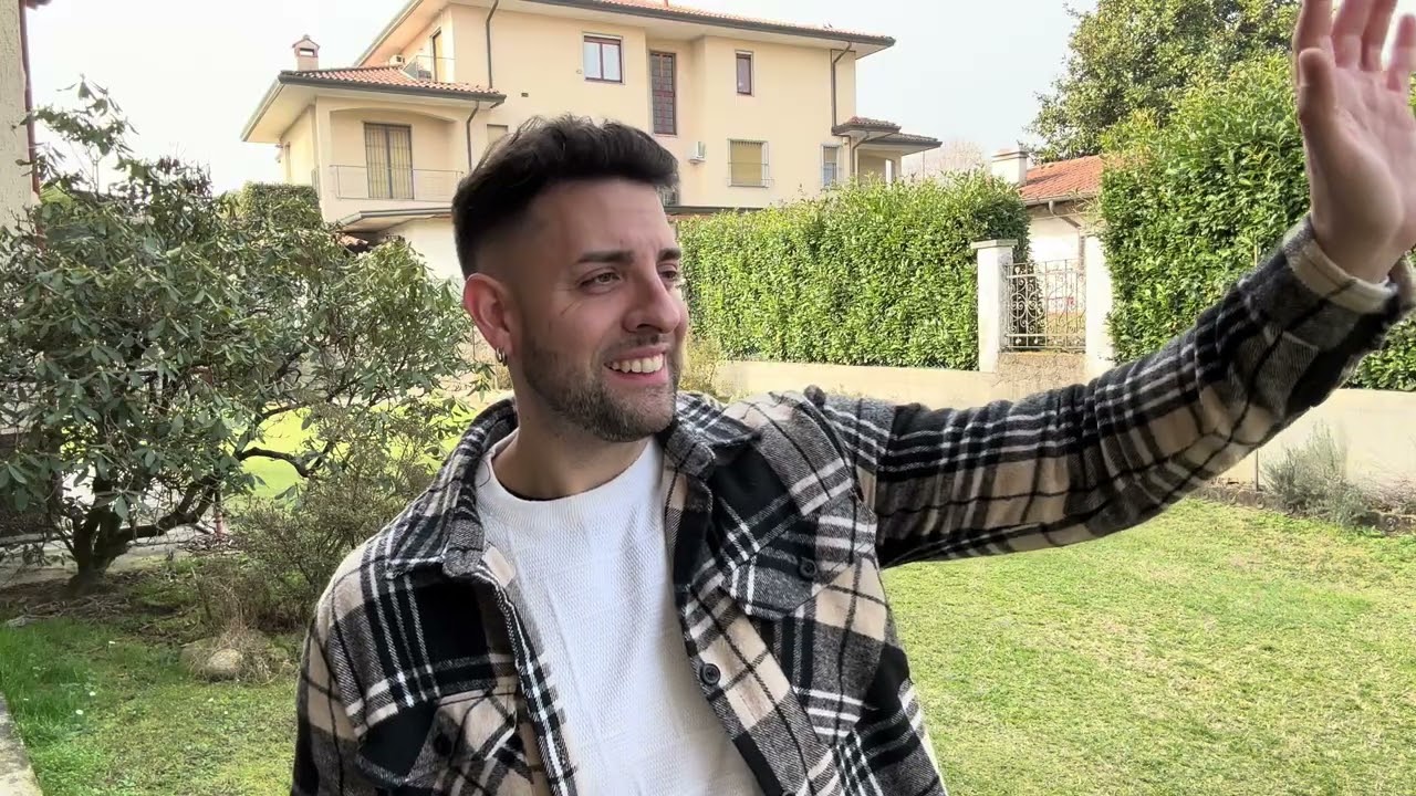 LA POLICÍA me hizo una pesquisa por mi PASADO OSCURO.