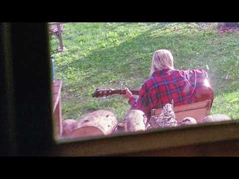 Carlie Hanson - Nettles (Cover)