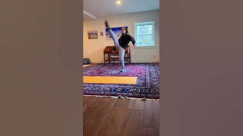 flexibility check! comment the 💕emoji if you can do a chest stand.