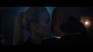 The Fate of the Furious - Break in | Cipher kisses Dom