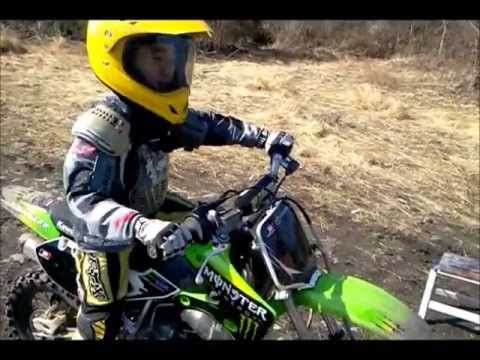 KX65】デビュー！ りょういち編 初めてのクラッチ操作！ - YouTube