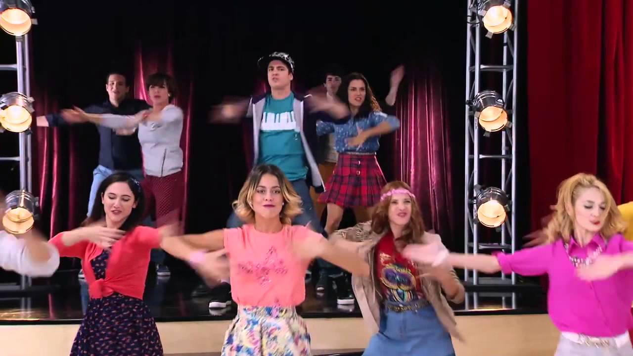 Violetta 3 - Todos cantan Crecimos Juntos