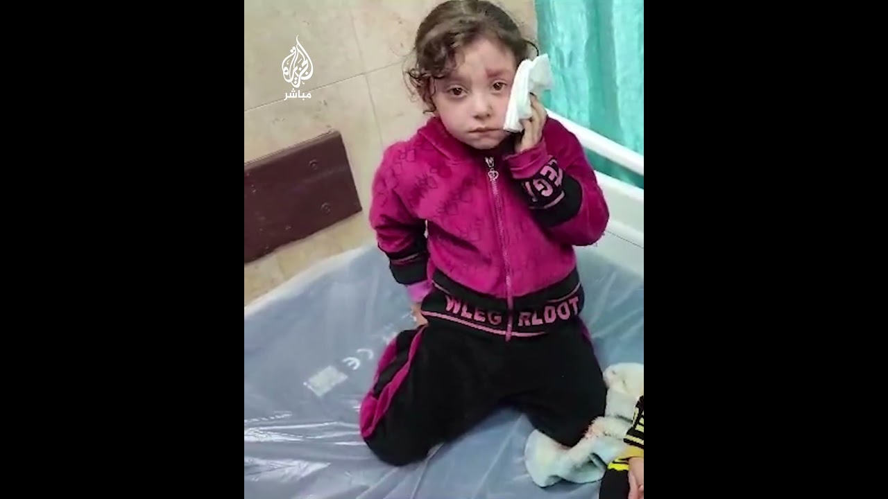 لماذا يحدث هذا!؟.. عيون أطفال غزة الحائرة تبحث عن إجابة