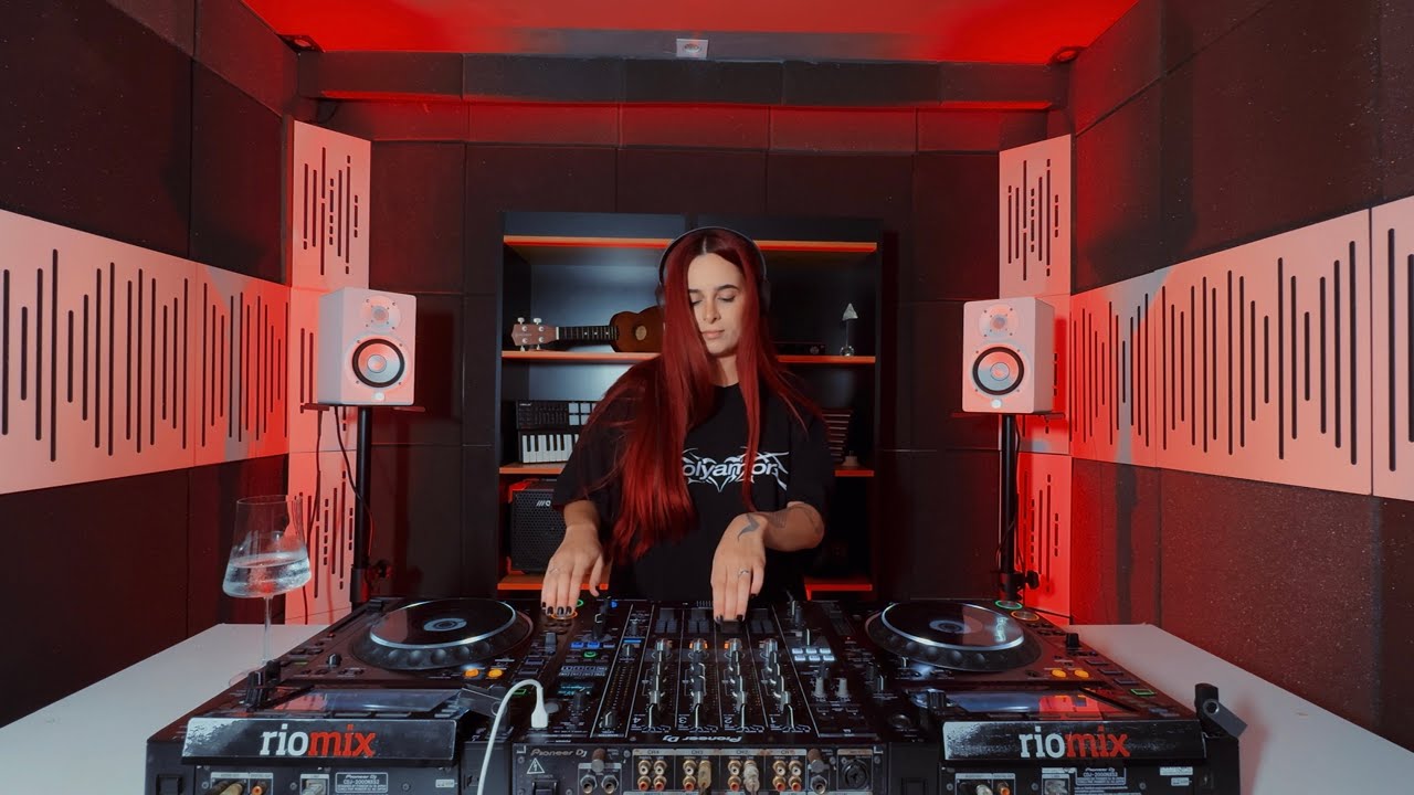 DJ Natsu – Tech Groove DJ Natsu – Tech Groove – Vinyl (12