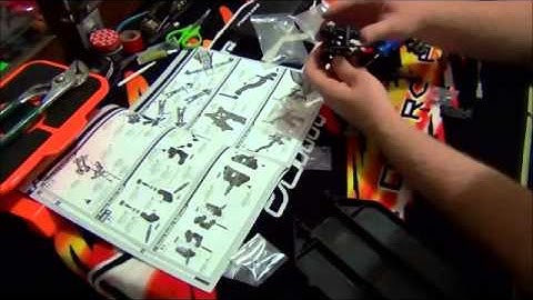 team associated sc10 factory team kit build series part 3. steering rack final assembly.