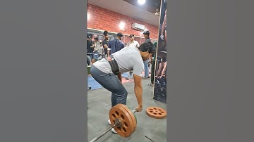 Correct posture for back workout Single arm barbell row