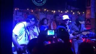 Efek Rumah Kaca - Insomnia (Live at Duck Down Bar, Jakarta 20/5/2024)