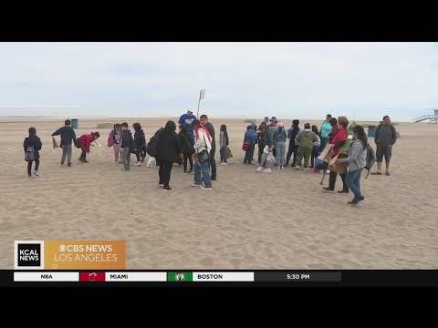 Video: Dockweiler State Beach: de complete gids