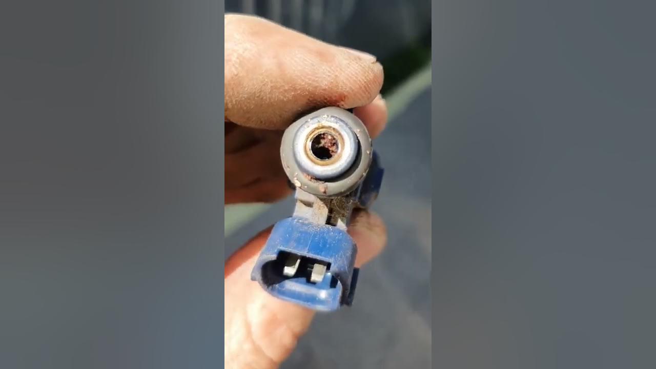 Присадки в бензобак. Стоит ли лить? Даже когда бак пластиковый и чистый ...