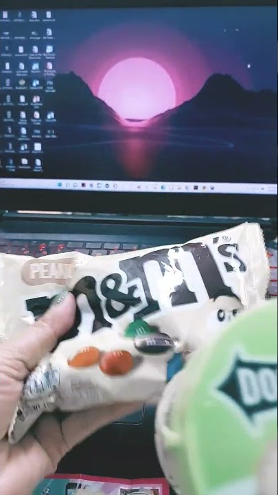 Asmr, Very Satisfying sound M&M's /Doublemint Chewy mint#shorts #satisfying #mint #relaxing #best
