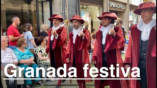 Caminaremos por Granada festiva desde La Plaza de BibRambla hacia la procesión del Corpus Christi.