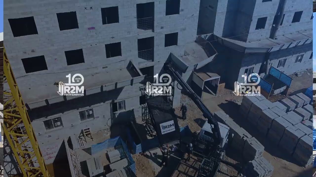 Teste do Equipamento  e Montagem de Elevador de Cremalheira na obra Cury