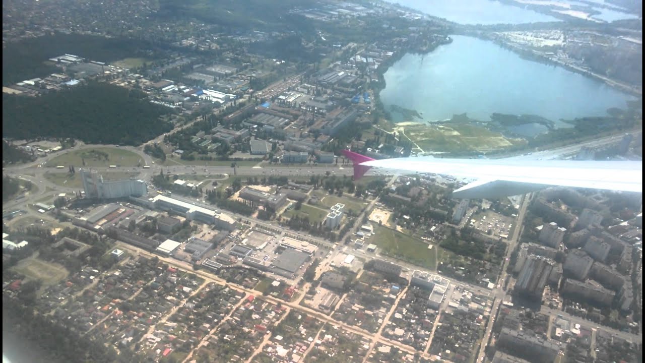 Landing Wizzair W62473 Budapest (BUD) - Kiev (IEV) A320 HA-LWF ...