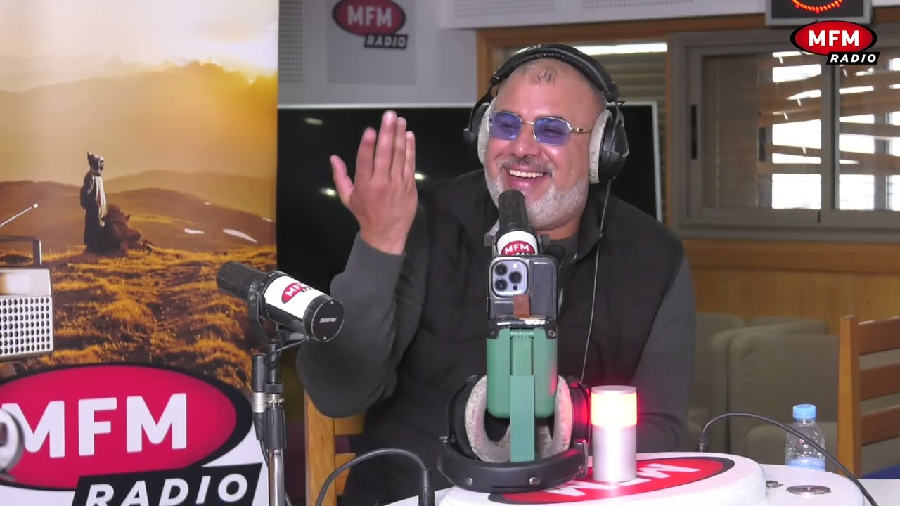 كيتنمرو عليها حيت عندها 63  دمعوها نزلو للاسف 😞