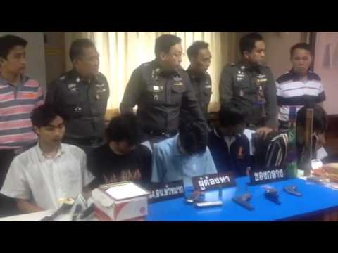 จับนักเรียนช่างกล