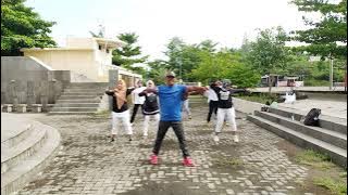 Senam aerobik lapangan musik pop kota tua by Nicky Astria 