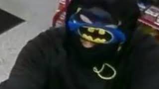 Robber wearing Batman mask robs same store twice, police say