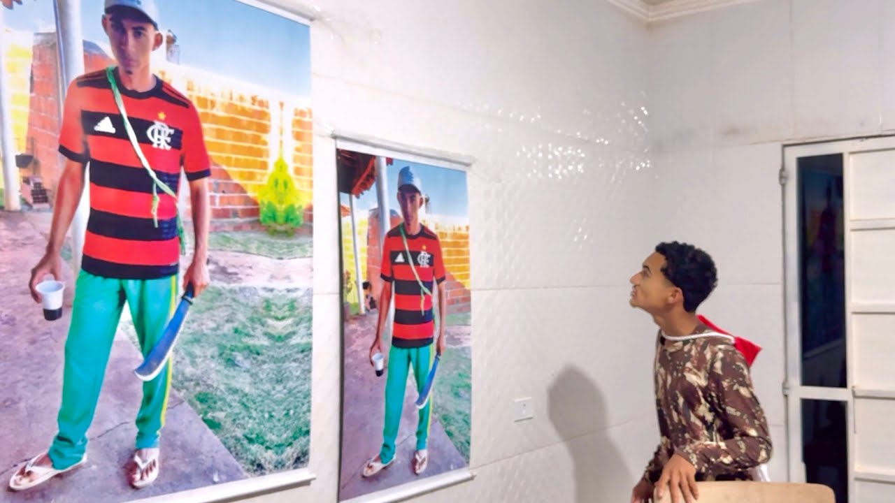 PINTAMOS TODA A CASA DO BRUTINHO DO FLAMENGO E ELE FICOU L0UC0